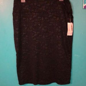 NWT LuLaRoe Black Cassie Skirt